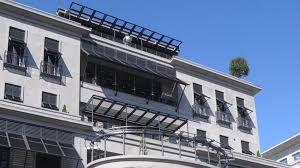 At total glass restoration, we specialize in removing scratches from glass. Look Inside Restoration Hardware S New Rh Atlanta Design Gallery Slideshow Atlanta Business Chronicle