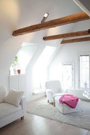 Un Appartement Design A Louer Pour Les Prochaines Vacances Appartement Design Maison Minimaliste Appartement