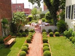 There are not too many places where you can't get something to grow. Beautiful Home Garden Ideas For Android Apk Download