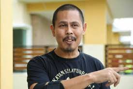 Pada kali ini yusuf azmi sendiri turun padang untuk berdepan dengan ahlong yang bertindak kejam selepas meminta wang saki. Siapakah Mereka Mereka Tak Perlu Ada Saya Orang Johor Facebook