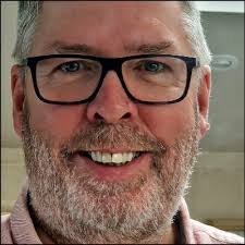 Ryan Farthing's Instagram, Twitter & Facebook