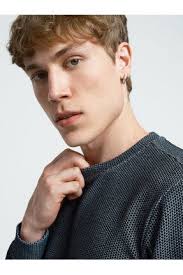 Düz Siyah Sweatshirt Fiyatları ve Modelleri