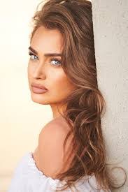 Alexa Rae's Instagram, Twitter & Facebook