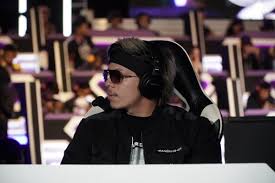 Begitu juga dengan saih, thariq, dan yang lainnya, yang juga aktif di. Atta Halilintar Features In Pmpl 2020 As The Mystery Caster Dunia Games