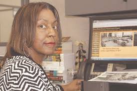 Angela Holder's Instagram, Twitter & Facebook