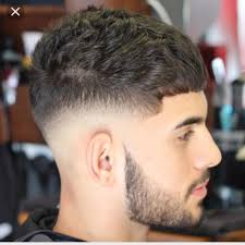 Whether you have straight, wavy, or curly hair, you can rock this style. How Do I Style My Hair To Give It This Look On Top I Have Straight Hair And Have About An Inch On Top How Much Longer Should I Grow It Out