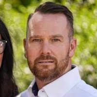 Clint Hayes's Instagram, Twitter & Facebook