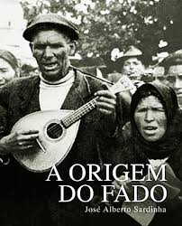 So könnte man den portugiesischen nationalgesang getrost bezeichnen. The Passionate Story Of Fado World Music Central Org