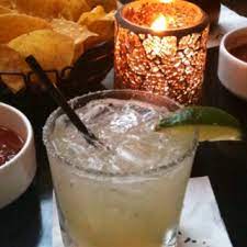 Eat Drink Javiers - Newport Beach Cadeliscious And Refreshing Margaritas With Slices Of Cucumbers Food Favorite Drinks Favorite Recipes