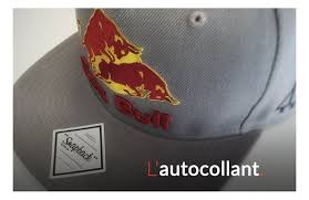 Pakai topi new era stickernya tidak dilepas / pakai topi. Faut Il Garder L Autocollant De Votre Casquette