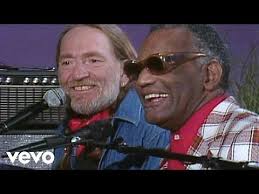 Two Legends Together On Stage Willie Nelson And Ray Charles Perform Seven Spanish Angels Amazingcentery Willie Nelson Angel Videos Ray Charles