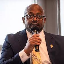 Melvin Swann's Instagram, Twitter & Facebook