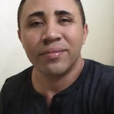 AI-Driven Manufacturing: #BMW's Smart Factories . . . . . BMW is not just  using AI in its cars—it's also integrating AI into its production  facilities.