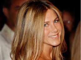 Jennifer Aniston biography, birth date, birth place and pictures
