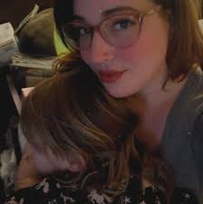 What are some dye-free fruity soda options?