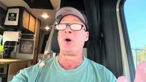 Review of the WolfBox rear view mirror.