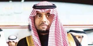 الأمير عبد العزيز بن ماجد بن عبد العزيز آل سعود ولد في جدة عام 1960م, هو الابن الثاني للأمير ماجد بن عبد العزيز آل سعود أمير منطقة مكة المكرمة سابقاً، والدته الأميرة نوف بنت عبد الله بن فهد المهنا أبا الخيل، كان نائباً لأمير منطقة القصيم في الفترة من 30 ديسمبر 2000. Ø§Ù„Ø£Ù…ÙŠØ± Ù…Ø§Ø¬Ø¯ Ø¨Ù† Ø¹Ø¨Ø¯Ø§Ù„Ù„Ù‡ ÙŠØ¯Ø¹Ù… Ø®Ø²ÙŠÙ†Ø© Ø§Ù„Ù‡Ù„Ø§Ù„ Ø¨Ø®Ù…Ø³Ø© Ù…Ù„Ø§ÙŠÙŠÙ†