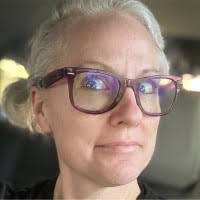 Melissa Beatty's Instagram, Twitter & Facebook