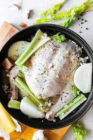 Come fare il brodo di pollo: Come Preparare Una Ricetta Con Brodo Di Pollo Ricetta Semplice E Salutare