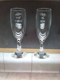 Souvenir merupakan simbol ucapan terima kasih yang ditujukan untuk para tamu yang datang dan juga sebagai tanda penghormatan. 25 Ide Souvenir Gelas Gelas Murah Sablon Gelas Souvenir Wedding Souvenir Gelas Pernikahan Gelas Promosi Cetak Gelas Gelas Mini Gelas Souvenir Pernikahan Mug Keramik