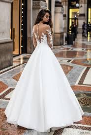 Nothing complements a beautiful wedding more than a beautiful & elegant wedding dresses. Sweetheart Neckline With Lace Sleeves Wedding Dress Fashion Dresses