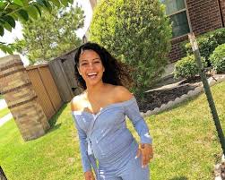 How old is every character in genshin impact? Carmen Pretty Hispanic Bio Affair Married Husband Net Worth Ethnicity Salary Age Nationality Height Youtuber Social Media Star