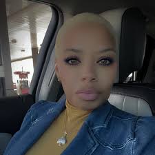 Could someone explain what a key worker is? What do they do? How much are  they paid? Thank you