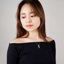 Dear Ava Sweet 16 ギフトネックレス スイートシックスティーン 16歳の誕生日 彼女へのギフトに 2つのインターロッ  中古】【未使用・未開封品】Dear Ava Sweet 16 ギフトネックレス スイートシックスティーン 16歳の誕生日 彼女へのギフトに  2つのインターロックサークル ...