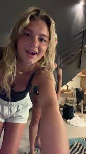 lucy brewer (@lucybrewerlol)