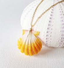 Necklace Keao Sunrise Shell Necklace Hawaiian Sunrise Shell Necklace Large Sunrise Necklace Beach Jewelry N116 In 2020 Silver Earrings Outfit Beaded Jewelry Patterns Jewelry Patterns