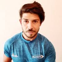 100+ perfiles de «Barker»