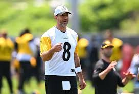 Aaron Rodgers signing