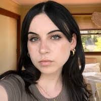 Aliyah Harvey's Instagram, Twitter & Facebook