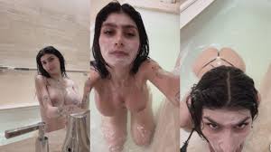 Mia Khalifa Bath With Me Onlyfans Leaked - ThotSluts
