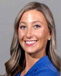 Estelle Becker's Instagram, Twitter & Facebook