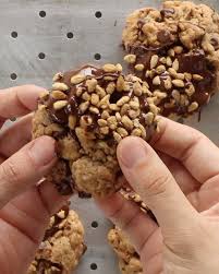 Chef Oropeza On Instagram Con Que Acompanarias Estas Galletas De Chocolate Y Canela Cookies Galletas In 2020 Food Cookies Chocolate