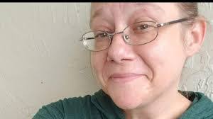 Jeanette Wolf's Instagram, Twitter & Facebook