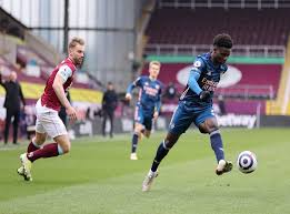 Below you find a lot of statistics for this. Burnley Vs Arsenal Five Things We Learned As Gunners Held To A Draw At Turf Moor The Independent