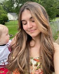 Carmen Ervin (@_.carm.alyse._) • Instagram photos and videos