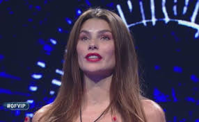 Sorprese, scontri, chiarimenti, televoto e nuove nomination. Grande Fratello Vip Vergognoso Insulto Vip A Dayane Mello Cervello Da C Quella Signorina Sempre Piu In Basso Libero Quotidiano