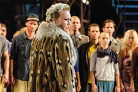 Feró nagy was born on january 14, 1946 in letenye, hungary as ferenc nagy. Ki A Kiraly Kritika Az Alfoldi Fele Istvan A Kiralyrol Magyar Narancs