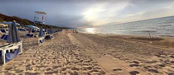 Vuoi trascorrere le tue vacanze tra relax e divertimento? Offerte Agosto In Case Ville E Casolari In Affitto Per Vacanza