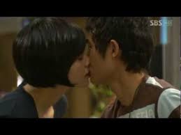 As a way to work off his debt for crashing into her car, he agr… more as the director of her father's advertising company, ma yoo hee (han ga in) is known as a witch for her ruthless, no nonsense character. Lee Sung Wook Destiny Witch Yoo Hee Ost Youtube