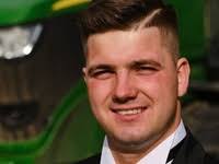 Rolnicy w siedzibie KOWR blokują przetarg na OPR. Emocje sięgają zenitu!