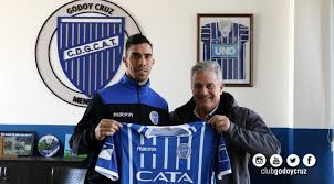 Desde 1991 vive en miami. Gabriel Avalos Nuevo Fichaje De Godoy Cruz