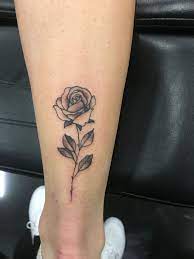 Pin By Debby Tufo On Ink Tattoos Rose Tattoos Leg Tattoos