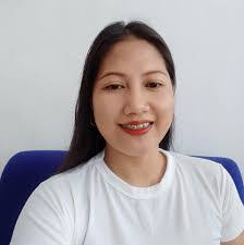 Veronica Bartolome's Instagram, Twitter & Facebook