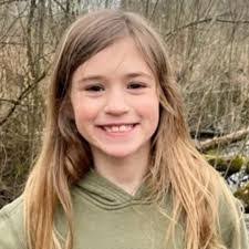 Rebecca Brittle's Instagram, Twitter & Facebook