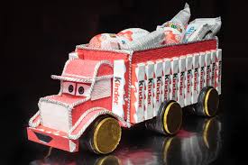 Http Www Zlatbuket Ru Catalog Child Item 73 Big Kinder Gruzovik Iz Shokolada Kinder Geschenke Fur Kinder Geschenke Basteln Schokoriegel Geschenke