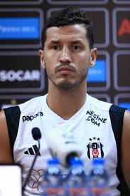 Salih Uçan'dan dikkat çeken sözleşme açıklaması!